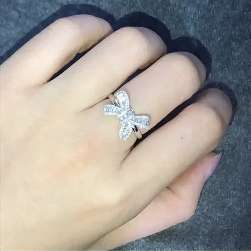 Luxury Lifestyle Girl - Bague pour femme 2026 avec grand